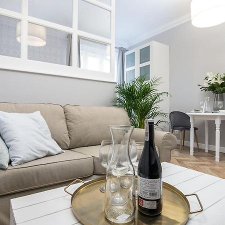 Apartment Nearto Old Town Kraszewskiego Street Cracovia Esterno foto